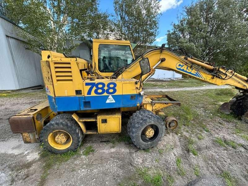 Case 788-PRR - Bager na kotačima: slika Case 788-PRR - Bager na kotačima Case 788-PRR - Bager na kotačima: slika Case 788-PRR - Bager na kotačima