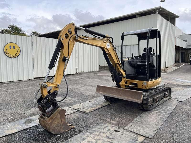 Caterpillar 302.7DCR - Mini bager: slika Caterpillar 302.7DCR - Mini bager Caterpillar 302.7DCR - Mini bager: slika Caterpillar 302.7DCR - Mini bager
