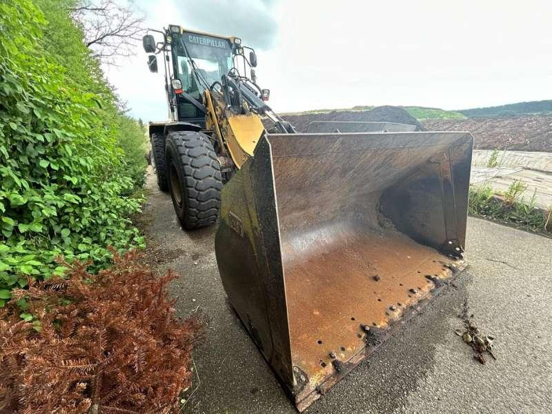 Zakup Caterpillar 924G Caterpillar 924G: slika Zakup Caterpillar 924G Caterpillar 924G