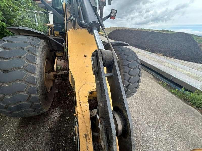 Zakup Caterpillar 924G Caterpillar 924G: slika Zakup Caterpillar 924G Caterpillar 924G