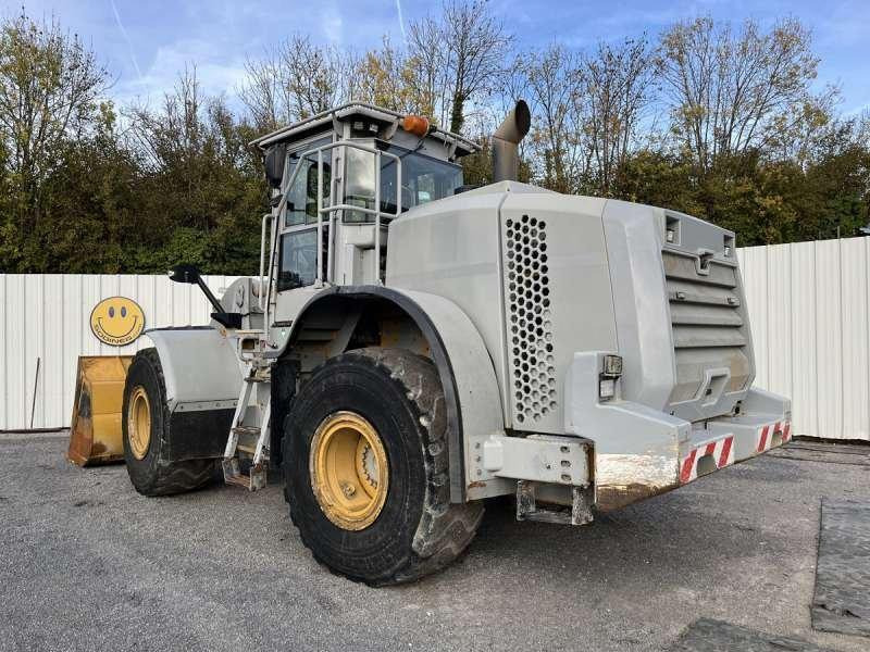 Caterpillar 962K - Utovarivač na kotačima: slika Caterpillar 962K - Utovarivač na kotačima Caterpillar 962K - Utovarivač na kotačima: slika Caterpillar 962K - Utovarivač na kotačima