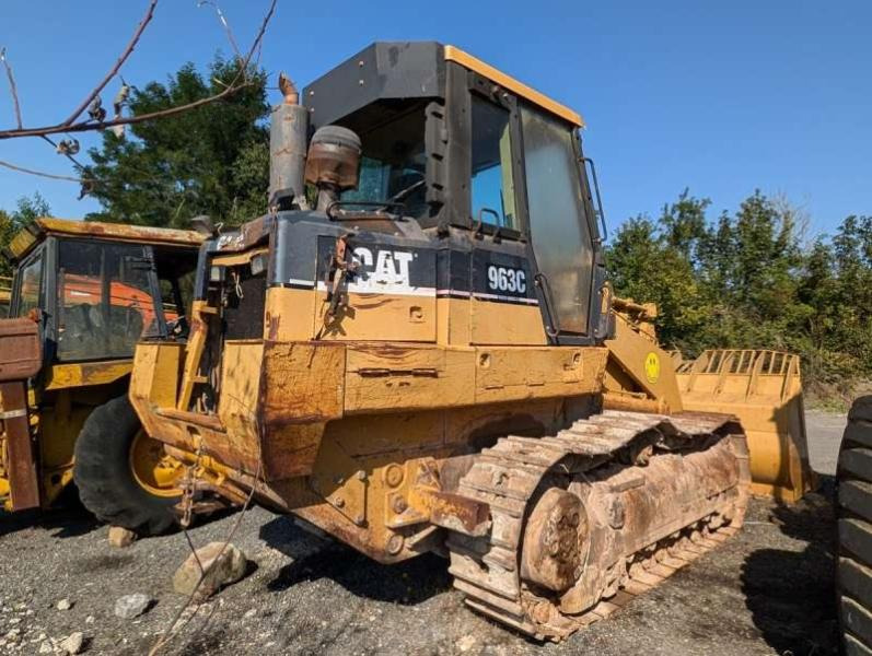 Caterpillar 963C - POUR PIECES - Utovarivač gusjeničar: slika Caterpillar 963C - POUR PIECES - Utovarivač gusjeničar Caterpillar 963C - POUR PIECES - Utovarivač gusjeničar: slika Caterpillar 963C - POUR PIECES - Utovarivač gusjeničar
