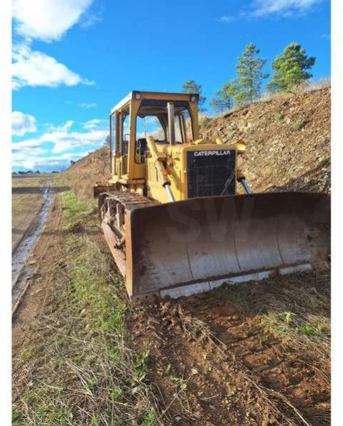 Caterpillar D6D - Buldožer: slika Caterpillar D6D - Buldožer Caterpillar D6D - Buldožer: slika Caterpillar D6D - Buldožer