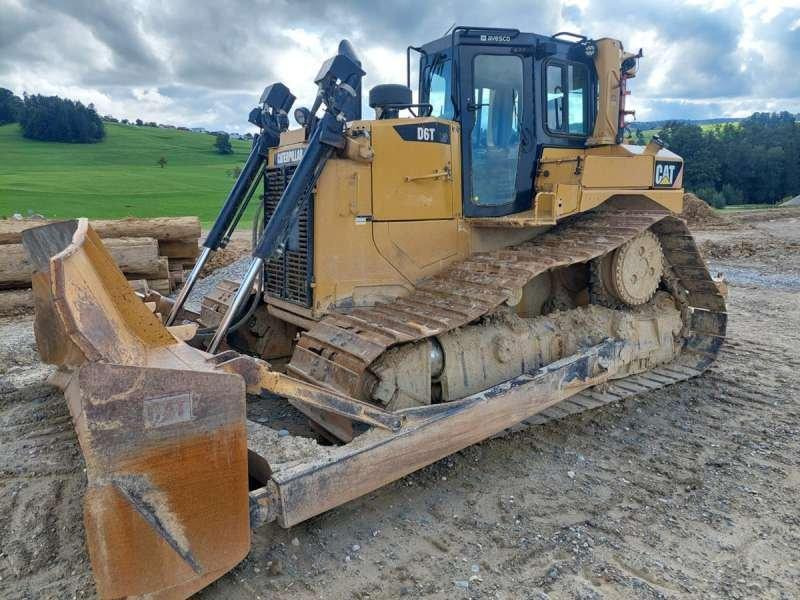 Caterpillar D6T LGP - Buldožer: slika Caterpillar D6T LGP - Buldožer Caterpillar D6T LGP - Buldožer: slika Caterpillar D6T LGP - Buldožer