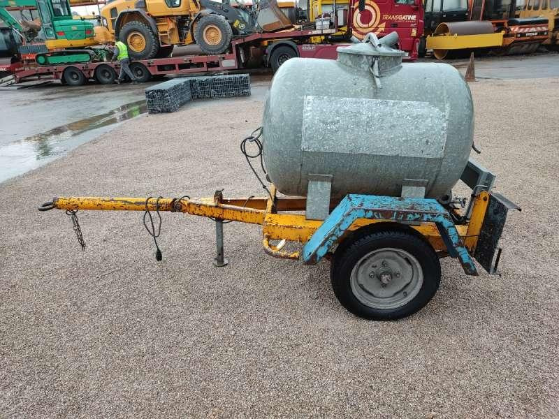 Courant 500 LITRES A EAU - Spremnik: slika Courant 500 LITRES A EAU - Spremnik Courant 500 LITRES A EAU - Spremnik: slika Courant 500 LITRES A EAU - Spremnik