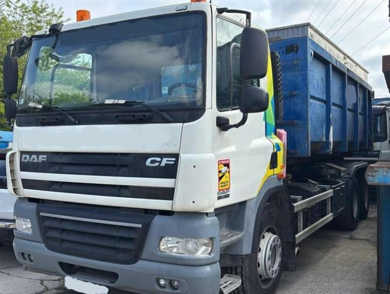 DAF Camion Ampliroll CF 85.460 6X2 - Kamion s kukastom dizalicom: slika DAF Camion Ampliroll CF 85.460 6X2 - Kamion s kukastom dizalicom DAF Camion Ampliroll CF 85.460 6X2 - Kamion s kukastom dizalicom: slika DAF Camion Ampliroll CF 85.460 6X2 - Kamion s kukastom dizalicom