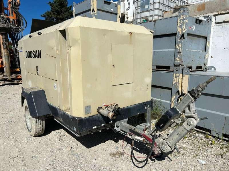Doosan 12/150 - Zračni kompresor: slika Doosan 12/150 - Zračni kompresor Doosan 12/150 - Zračni kompresor: slika Doosan 12/150 - Zračni kompresor