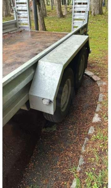 Auto prikolica HUBIERE 2 ESSIEUX: slika Auto prikolica HUBIERE 2 ESSIEUX