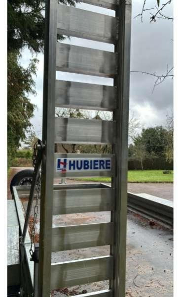 Auto prikolica HUBIERE 2 ESSIEUX: slika Auto prikolica HUBIERE 2 ESSIEUX