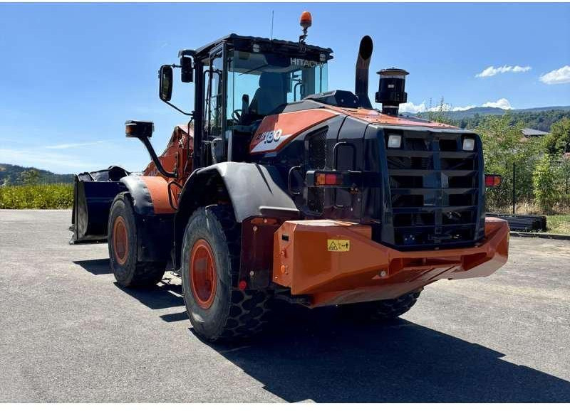 Hitachi ZW180-6 - Utovarivač na kotačima: slika Hitachi ZW180-6 - Utovarivač na kotačima Hitachi ZW180-6 - Utovarivač na kotačima: slika Hitachi ZW180-6 - Utovarivač na kotačima