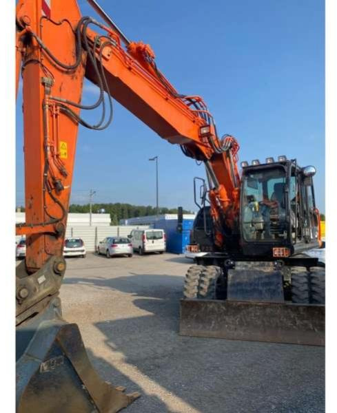 Hitachi ZX170W-5B - Bager na kotačima: slika Hitachi ZX170W-5B - Bager na kotačima Hitachi ZX170W-5B - Bager na kotačima: slika Hitachi ZX170W-5B - Bager na kotačima