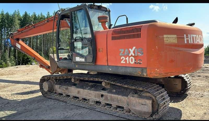 Hitachi ZX210LC-3 - Stroj za rukovanje otpadom: slika Hitachi ZX210LC-3 - Stroj za rukovanje otpadom Hitachi ZX210LC-3 - Stroj za rukovanje otpadom: slika Hitachi ZX210LC-3 - Stroj za rukovanje otpadom