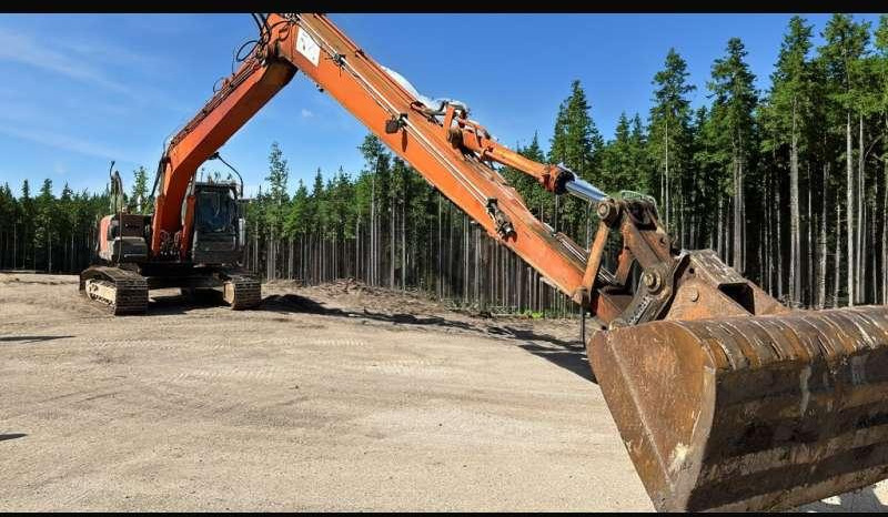 Hitachi ZX210LC-3 - Stroj za rukovanje otpadom: slika Hitachi ZX210LC-3 - Stroj za rukovanje otpadom Hitachi ZX210LC-3 - Stroj za rukovanje otpadom: slika Hitachi ZX210LC-3 - Stroj za rukovanje otpadom