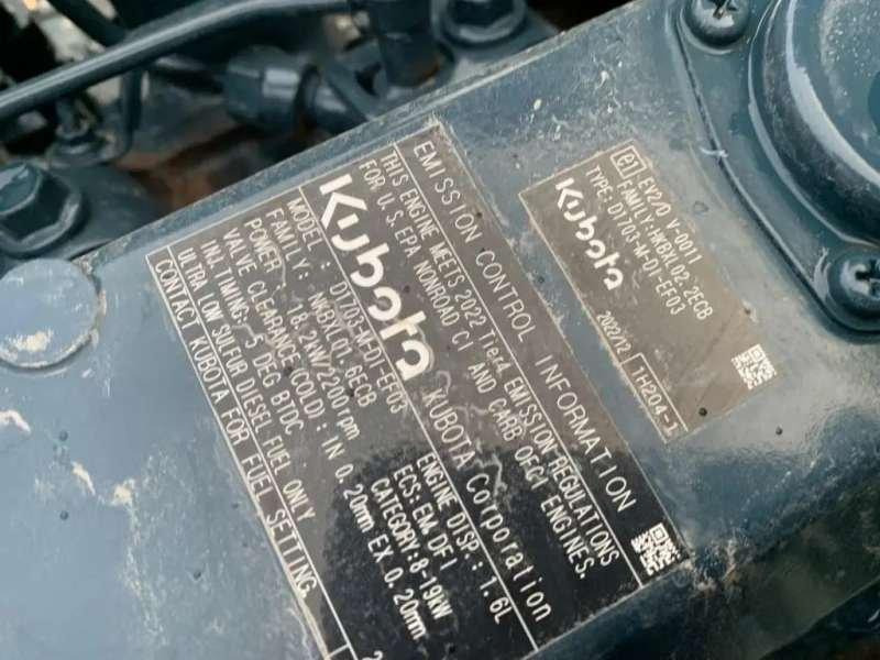 Cestovni valjak Jcb CT260-120: slika Cestovni valjak Jcb CT260-120