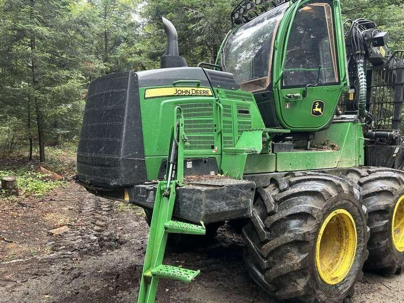 John Deere 1110G - Forvarder: slika John Deere 1110G - Forvarder John Deere 1110G - Forvarder: slika John Deere 1110G - Forvarder