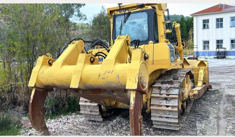 Komatsu D155AX-5 - Buldožer: slika Komatsu D155AX-5 - Buldožer Komatsu D155AX-5 - Buldožer: slika Komatsu D155AX-5 - Buldožer