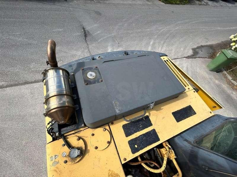 Bager gusjeničar Komatsu PC180LC-6K MACHINE SUISSE: slika Bager gusjeničar Komatsu PC180LC-6K MACHINE SUISSE