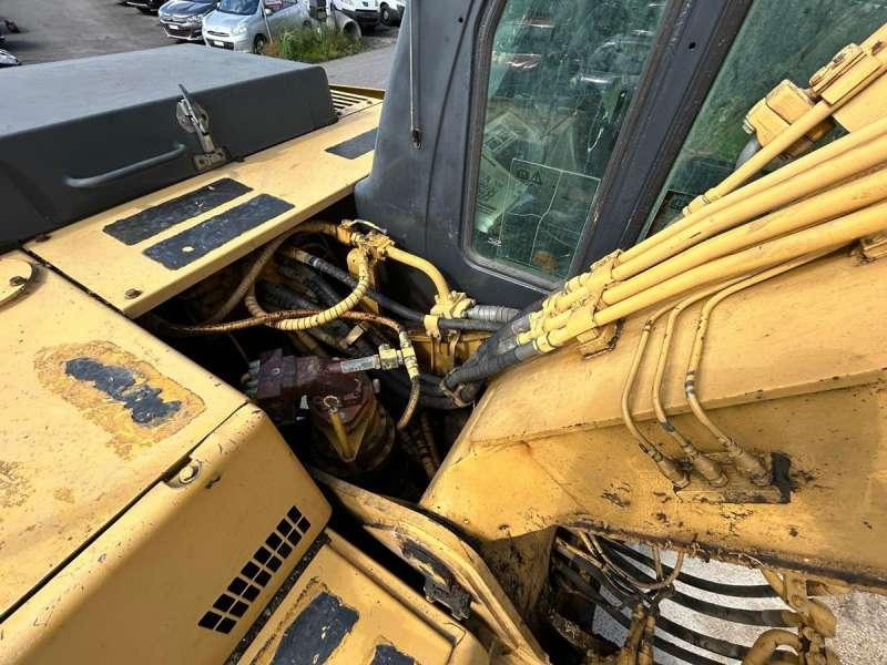 Bager gusjeničar Komatsu PC180LC-6K MACHINE SUISSE: slika Bager gusjeničar Komatsu PC180LC-6K MACHINE SUISSE