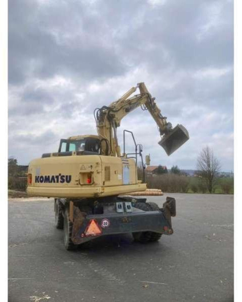 Komatsu PW160-7K - Bager na kotačima: slika Komatsu PW160-7K - Bager na kotačima Komatsu PW160-7K - Bager na kotačima: slika Komatsu PW160-7K - Bager na kotačima