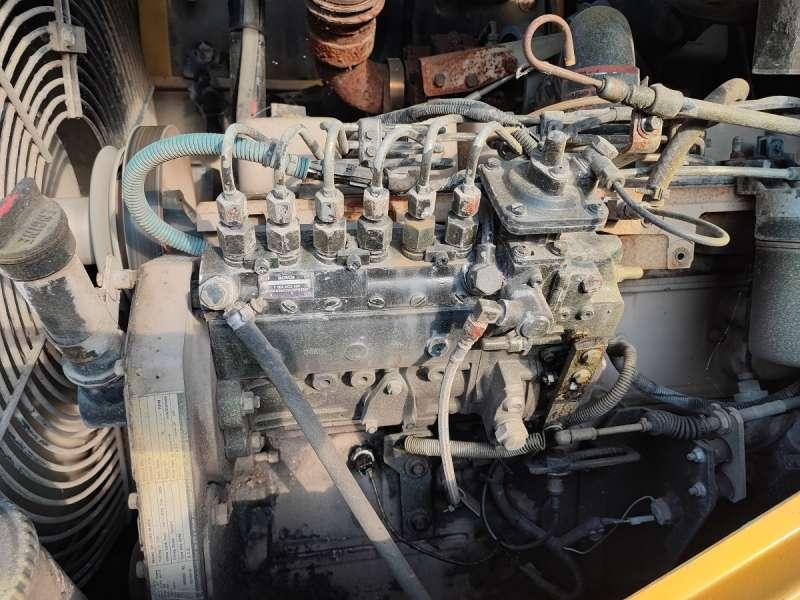 Utovarivač na kotačima Komatsu WA270-3: slika Utovarivač na kotačima Komatsu WA270-3