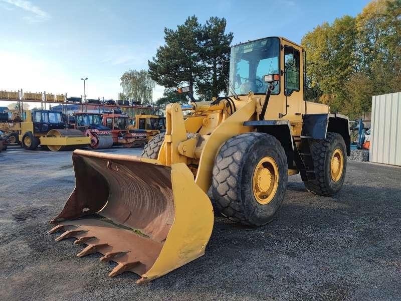 Komatsu WA270-3 - Utovarivač na kotačima: slika Komatsu WA270-3 - Utovarivač na kotačima Komatsu WA270-3 - Utovarivač na kotačima: slika Komatsu WA270-3 - Utovarivač na kotačima