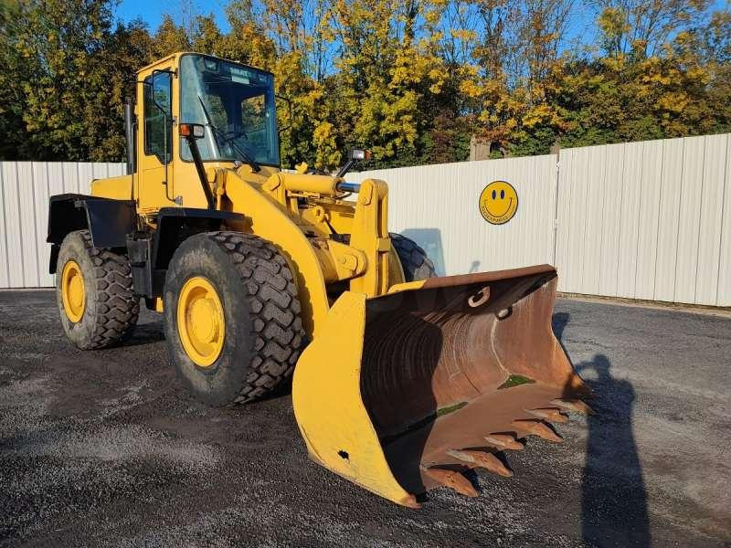 Utovarivač na kotačima Komatsu WA270-3: slika Utovarivač na kotačima Komatsu WA270-3