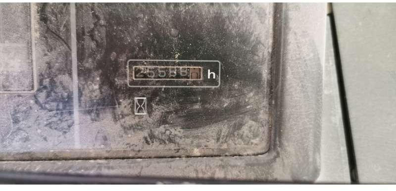 Komatsu WA470-3 - Utovarivač na kotačima: slika Komatsu WA470-3 - Utovarivač na kotačima Komatsu WA470-3 - Utovarivač na kotačima: slika Komatsu WA470-3 - Utovarivač na kotačima