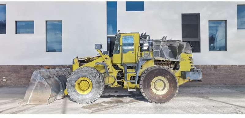 Komatsu WA470-3 - Utovarivač na kotačima: slika Komatsu WA470-3 - Utovarivač na kotačima Komatsu WA470-3 - Utovarivač na kotačima: slika Komatsu WA470-3 - Utovarivač na kotačima