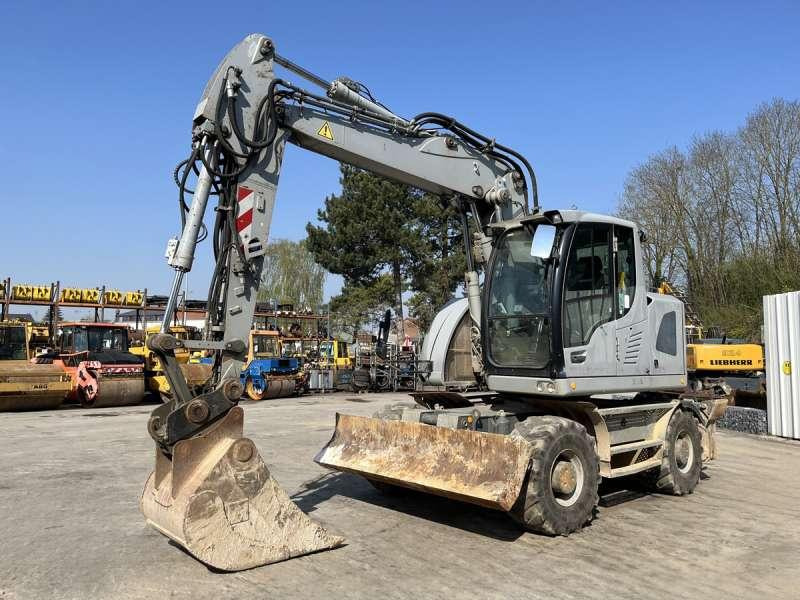 Liebherr A914 COMPACT - Bager na kotačima: slika Liebherr A914 COMPACT - Bager na kotačima Liebherr A914 COMPACT - Bager na kotačima: slika Liebherr A914 COMPACT - Bager na kotačima