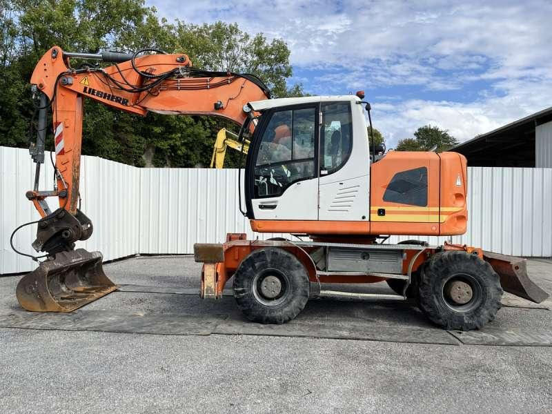 Liebherr A918 COMPACT - Bager na kotačima: slika Liebherr A918 COMPACT - Bager na kotačima Liebherr A918 COMPACT - Bager na kotačima: slika Liebherr A918 COMPACT - Bager na kotačima