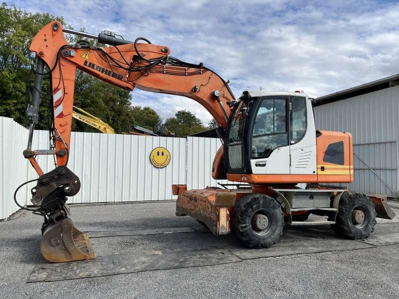 Liebherr A918 COMPACT - Bager na kotačima: slika Liebherr A918 COMPACT - Bager na kotačima Liebherr A918 COMPACT - Bager na kotačima: slika Liebherr A918 COMPACT - Bager na kotačima