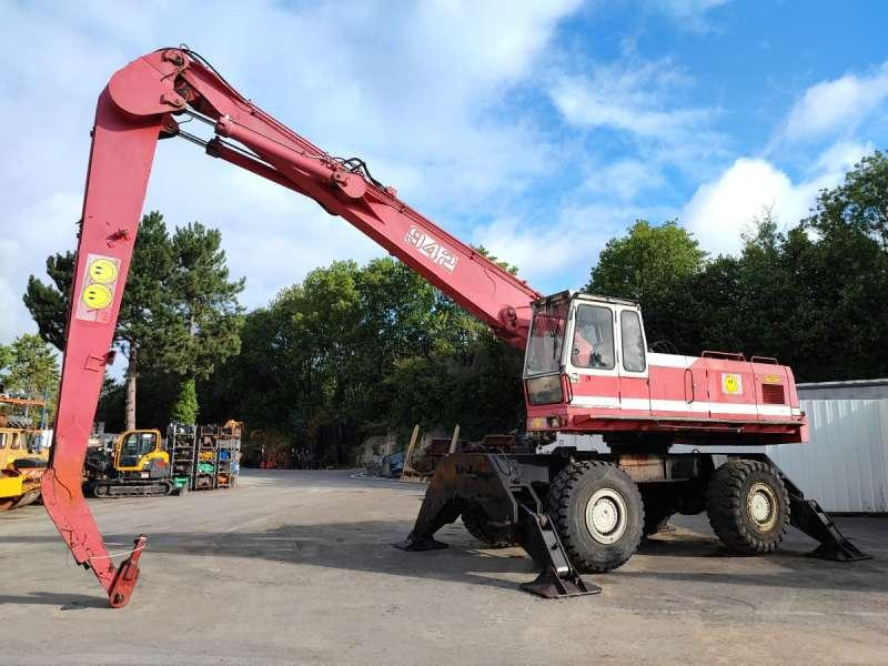 Liebherr A942 - Stroj za rukovanje otpadom: slika Liebherr A942 - Stroj za rukovanje otpadom Liebherr A942 - Stroj za rukovanje otpadom: slika Liebherr A942 - Stroj za rukovanje otpadom