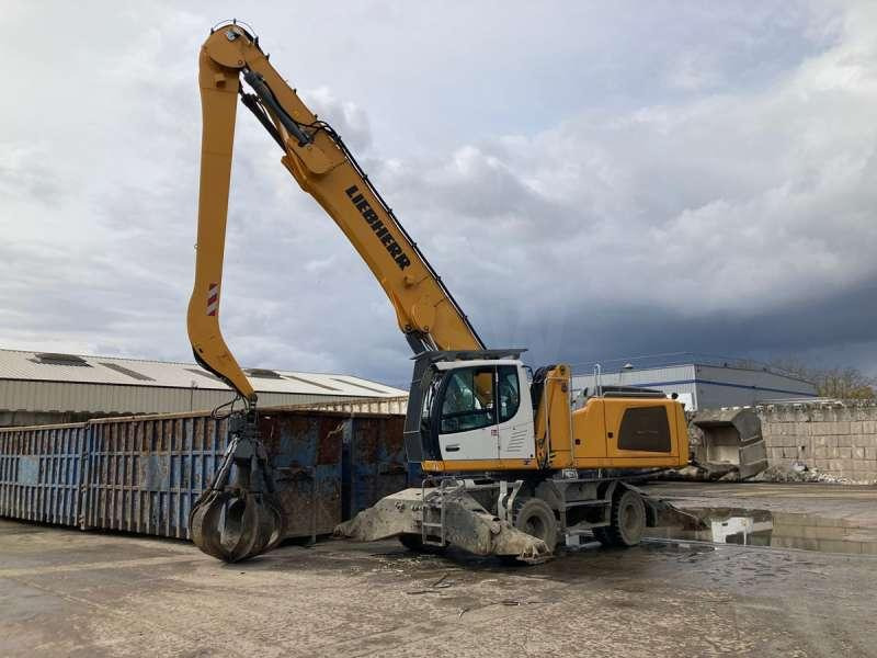 Liebherr LH40M LITRONIC - Stroj za rukovanje otpadom: slika Liebherr LH40M LITRONIC - Stroj za rukovanje otpadom Liebherr LH40M LITRONIC - Stroj za rukovanje otpadom: slika Liebherr LH40M LITRONIC - Stroj za rukovanje otpadom