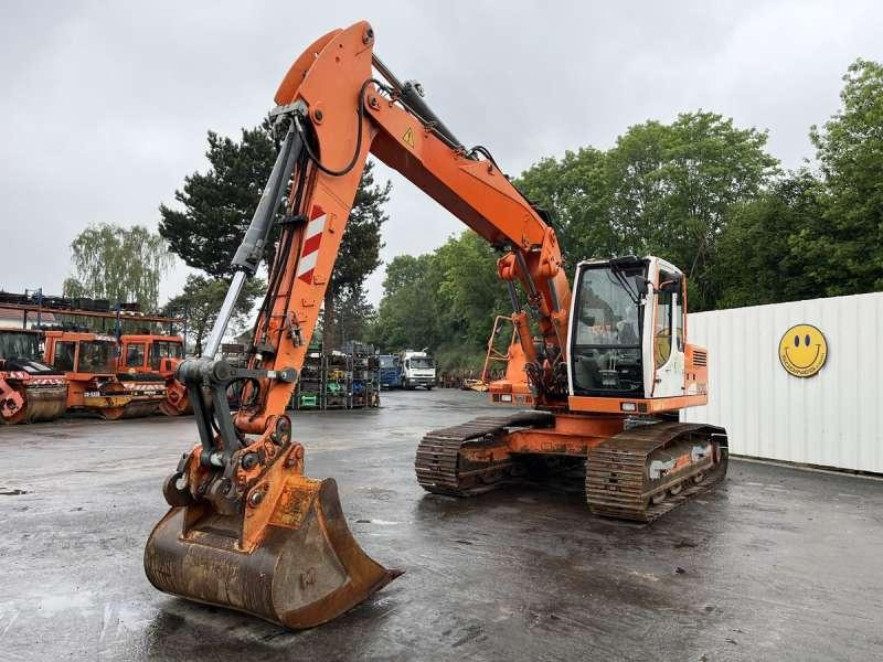 Liebherr R900C Litronic - Bager gusjeničar: slika Liebherr R900C Litronic - Bager gusjeničar Liebherr R900C Litronic - Bager gusjeničar: slika Liebherr R900C Litronic - Bager gusjeničar