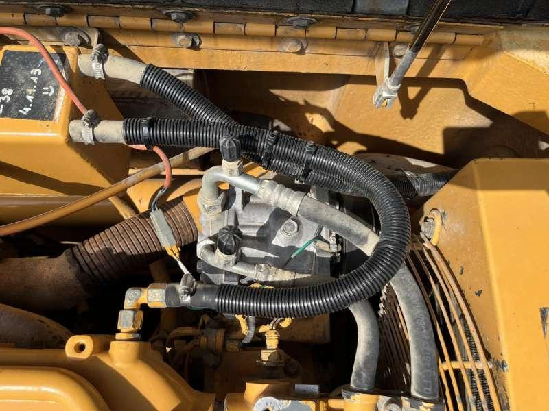 Bager gusjeničar Liebherr R904HDSL: slika Bager gusjeničar Liebherr R904HDSL