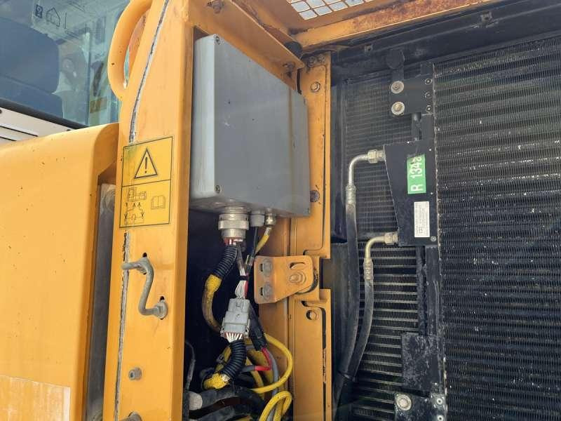 Bager gusjeničar Liebherr R904HDSL: slika Bager gusjeničar Liebherr R904HDSL