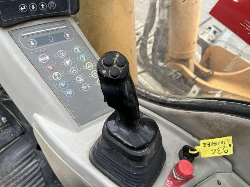 Zakup Liebherr R944C LC LITRONIC Liebherr R944C LC LITRONIC: slika Zakup Liebherr R944C LC LITRONIC Liebherr R944C LC LITRONIC