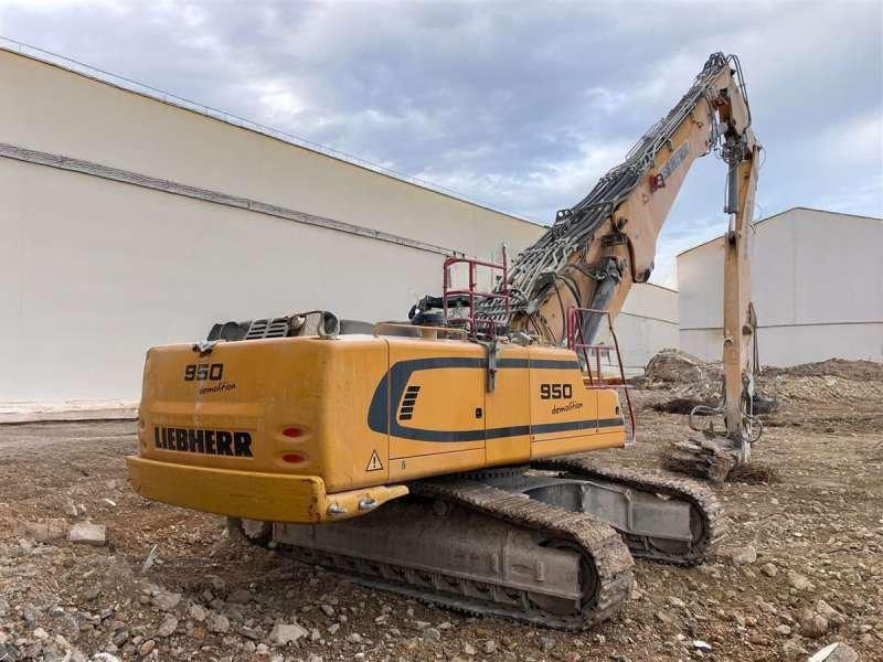 Liebherr R950 HD - Bager za rušenje: slika Liebherr R950 HD - Bager za rušenje Liebherr R950 HD - Bager za rušenje: slika Liebherr R950 HD - Bager za rušenje