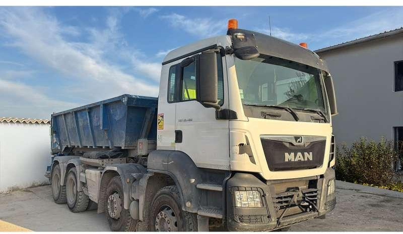MAN TGS 35.460 8X4 - Kamion s kukastom dizalicom: slika MAN TGS 35.460 8X4 - Kamion s kukastom dizalicom MAN TGS 35.460 8X4 - Kamion s kukastom dizalicom: slika MAN TGS 35.460 8X4 - Kamion s kukastom dizalicom