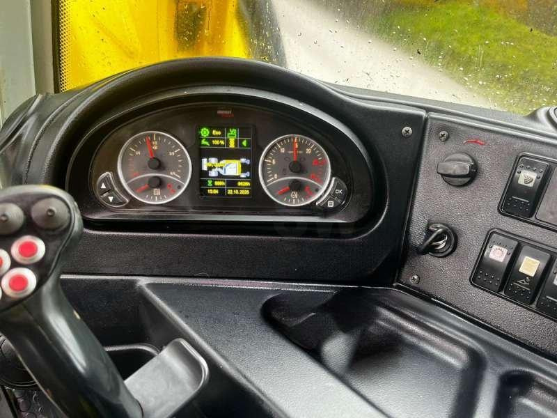 MENZI MUCK M325 - Pauk bager: slika MENZI MUCK M325 - Pauk bager MENZI MUCK M325 - Pauk bager: slika MENZI MUCK M325 - Pauk bager