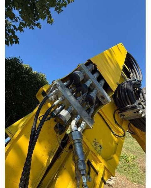MENZI MUCK M525 - Pauk bager: slika MENZI MUCK M525 - Pauk bager MENZI MUCK M525 - Pauk bager: slika MENZI MUCK M525 - Pauk bager