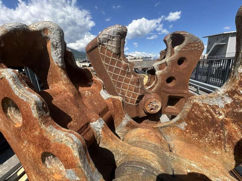MONTABERT Lot 2 Croc Béton - Škare za rušenje: slika MONTABERT Lot 2 Croc Béton - Škare za rušenje MONTABERT Lot 2 Croc Béton - Škare za rušenje: slika MONTABERT Lot 2 Croc Béton - Škare za rušenje