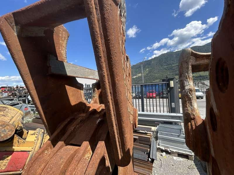 Škare za rušenje MONTABERT Lot 2 Croc Béton: slika Škare za rušenje MONTABERT Lot 2 Croc Béton Škare za rušenje MONTABERT Lot 2 Croc Béton: slika Škare za rušenje MONTABERT Lot 2 Croc Béton