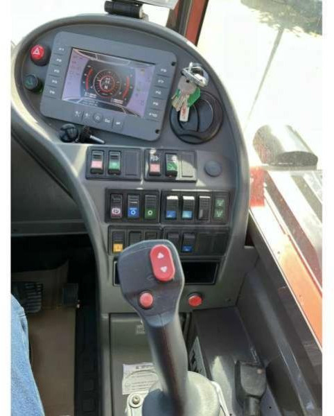 Teleskopski rukovatelj Manitou MRT 1640 EASY: slika Teleskopski rukovatelj Manitou MRT 1640 EASY