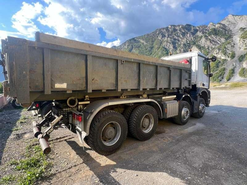 Mercedes AROCS 3253 8X4 - Kiper: slika Mercedes AROCS 3253 8X4 - Kiper Mercedes AROCS 3253 8X4 - Kiper: slika Mercedes AROCS 3253 8X4 - Kiper