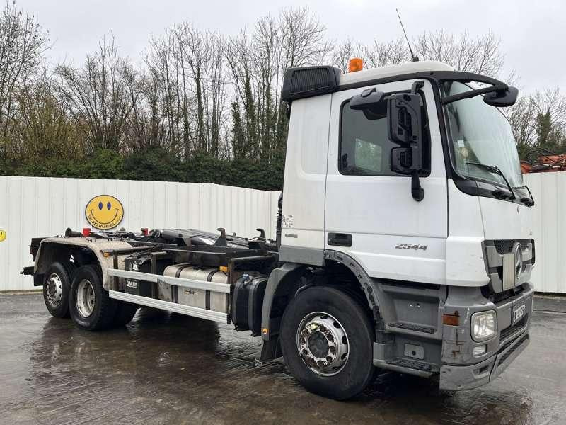 Mercedes Camion Ampliroll ACTROS 2544 - Kamion s kukastom dizalicom: slika Mercedes Camion Ampliroll ACTROS 2544 - Kamion s kukastom dizalicom Mercedes Camion Ampliroll ACTROS 2544 - Kamion s kukastom dizalicom: slika Mercedes Camion Ampliroll ACTROS 2544 - Kamion s kukastom dizalicom