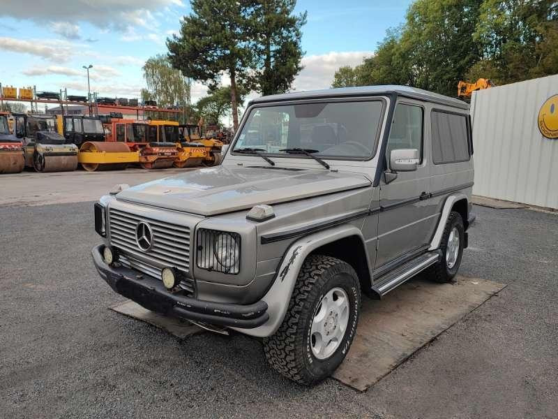 Mercedes G 270 2.7 CDI - SUV: slika Mercedes G 270 2.7 CDI - SUV Mercedes G 270 2.7 CDI - SUV: slika Mercedes G 270 2.7 CDI - SUV