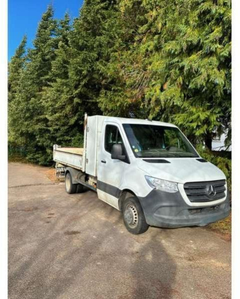Mercedes Sprinter - Kiper: slika Mercedes Sprinter - Kiper Mercedes Sprinter - Kiper: slika Mercedes Sprinter - Kiper