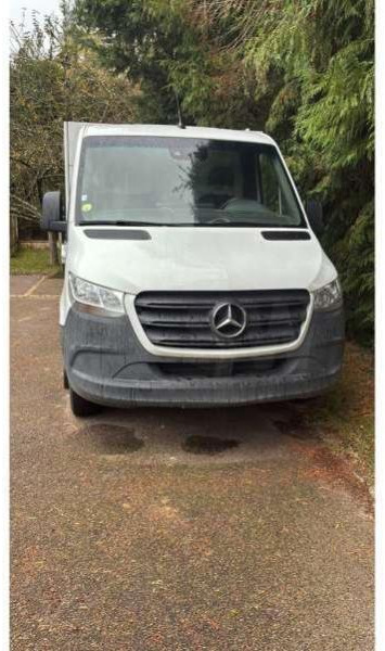 Mercedes Sprinter - Kiper: slika Mercedes Sprinter - Kiper Mercedes Sprinter - Kiper: slika Mercedes Sprinter - Kiper