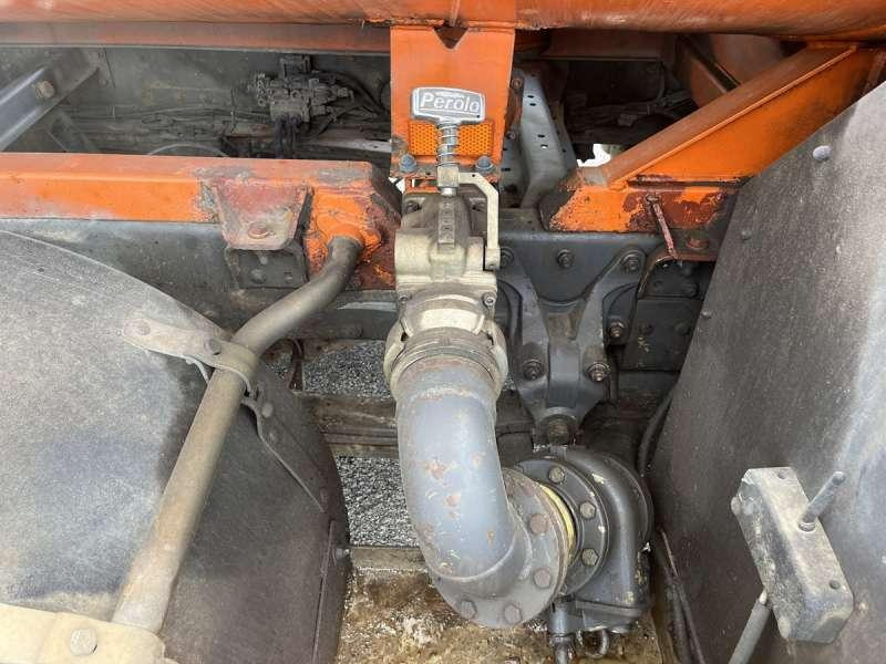 Kamion cisterna Renault MIDLUM 180 DCI: slika Kamion cisterna Renault MIDLUM 180 DCI Kamion cisterna Renault MIDLUM 180 DCI: slika Kamion cisterna Renault MIDLUM 180 DCI